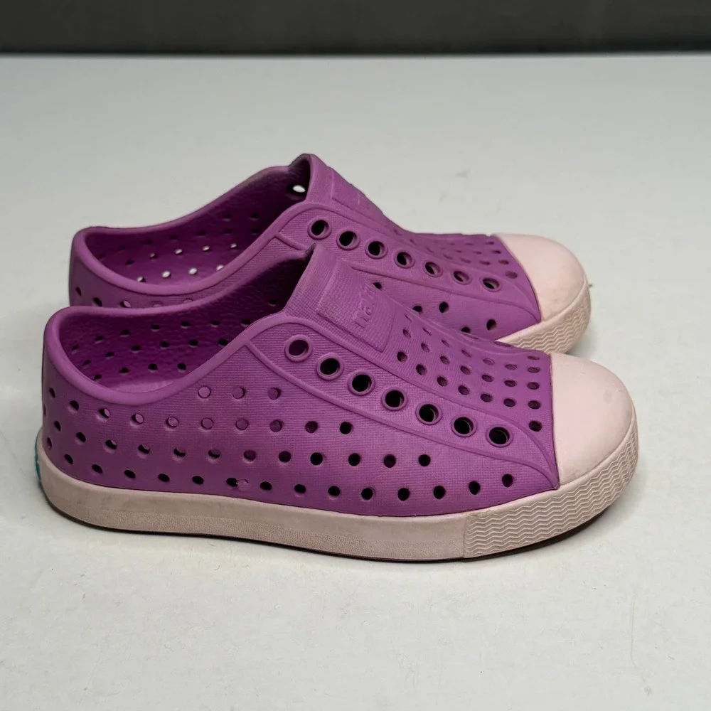 Native Jefferson Shoes Kids Size C8 Purple Slip‎ On Perforated Water Sneakers